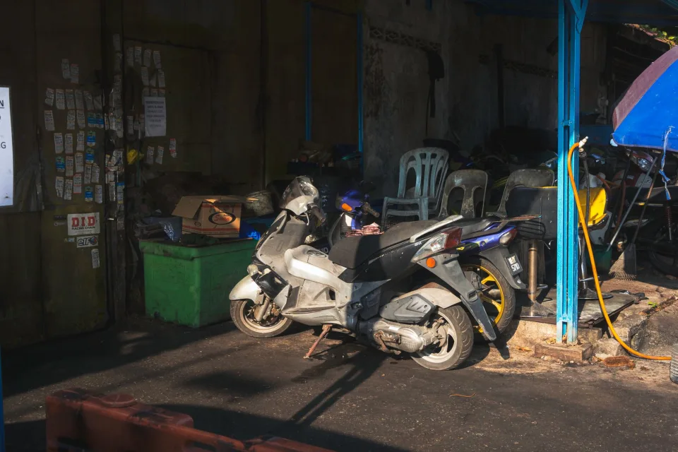 Khu cân chỉnh, kiểm tra máy